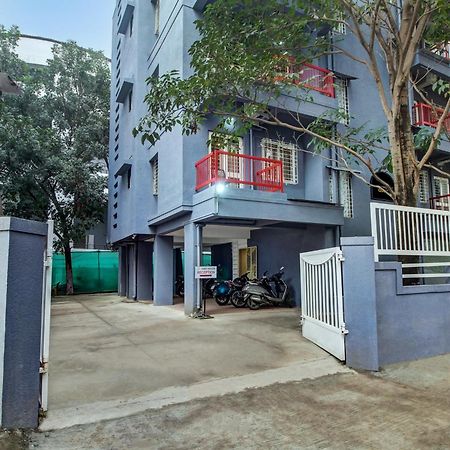 Super Collection O Grey House Hotel Pune Exterior photo