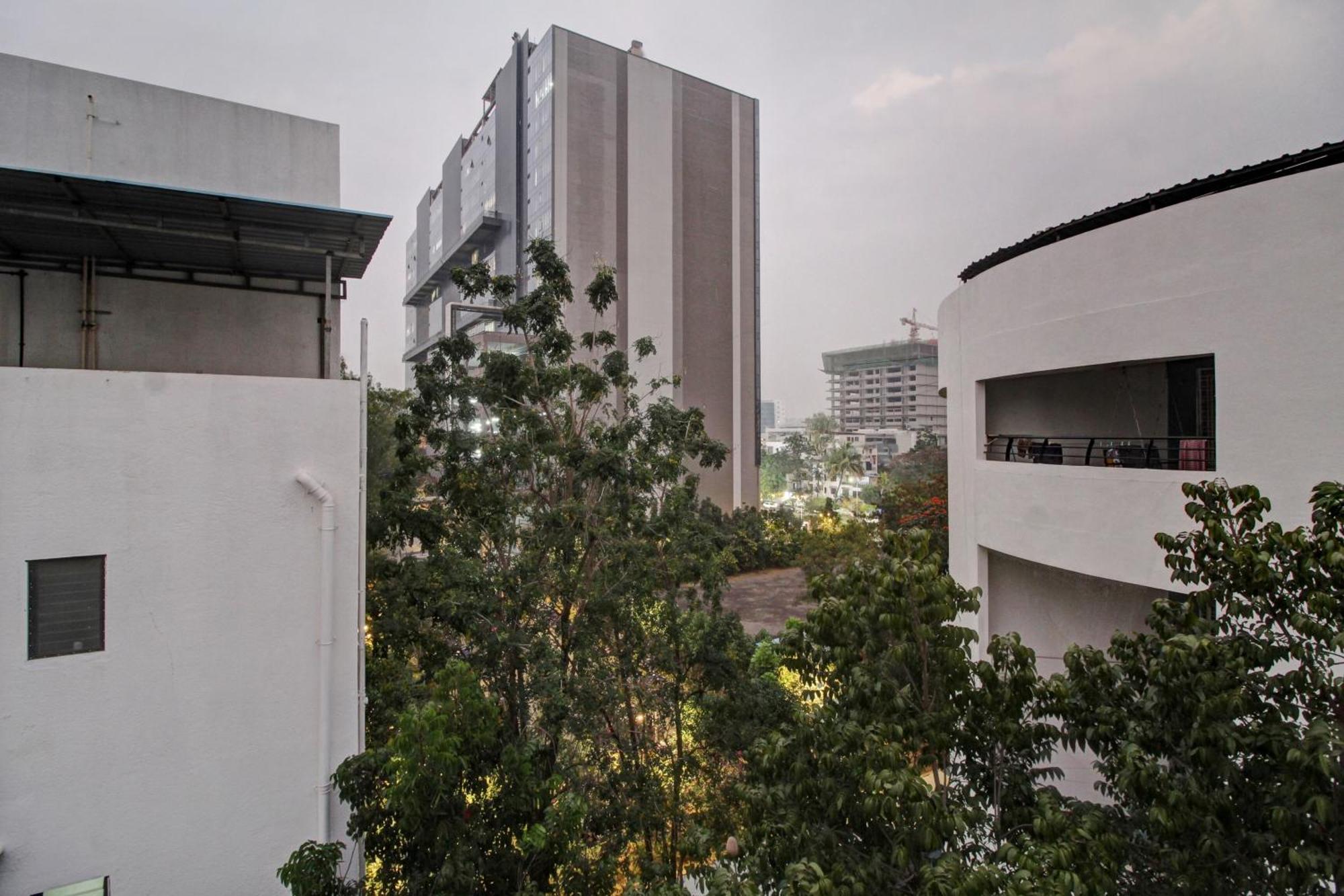 Super Collection O Grey House Hotel Pune Exterior photo